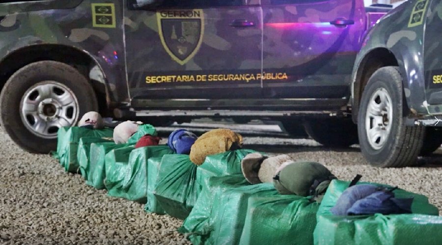 Gefron apreende 230 Kg de cocaína e prende nove bolivianos na fronteira 1