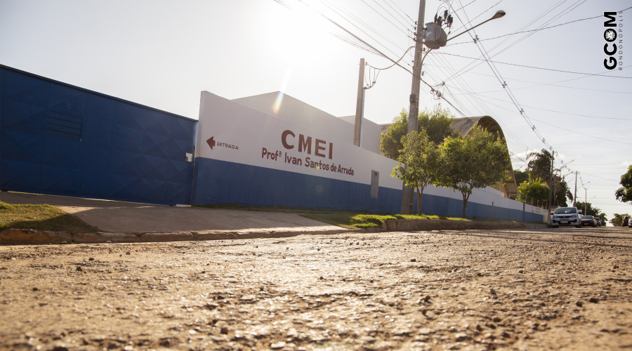 Prefeito inaugura creche na região do Parque Universitário 1