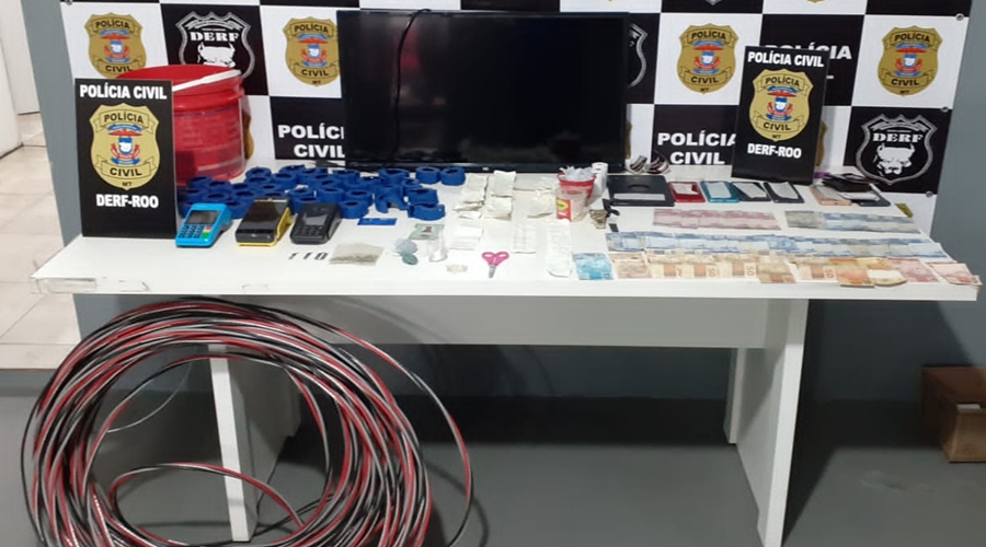 Homem com passagens criminais é preso pela DERF no Jardim Sumaré com drogas e maquinas caça-níqueis 1