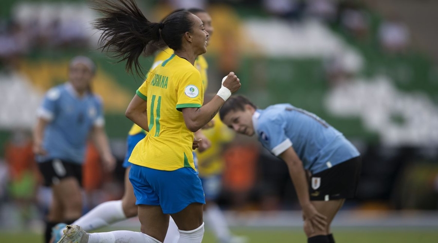 Brasil derrota Uruguai e mantém 100% de aproveitamento na Copa América 1