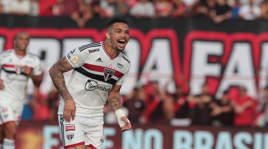 Diante do Atlético-GO, São Paulo volta a vencer no Brasileiro 1