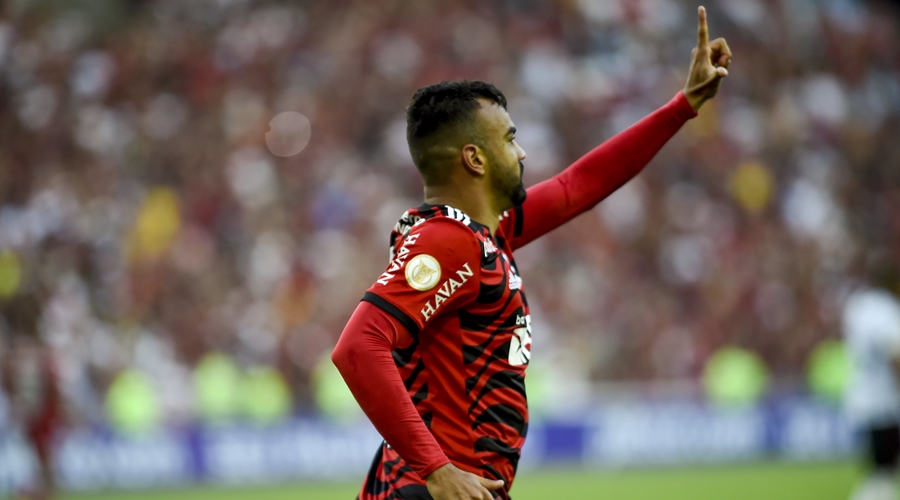 Em segundo tempo avassalador, Flamengo goleia o Athletico-PR por 5 a 0 no Maracanã 1