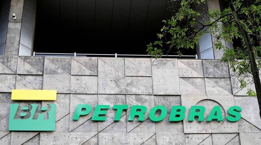 Petrobras reduz em R$ 0,22 o preço do diesel nas distribuidoras 1