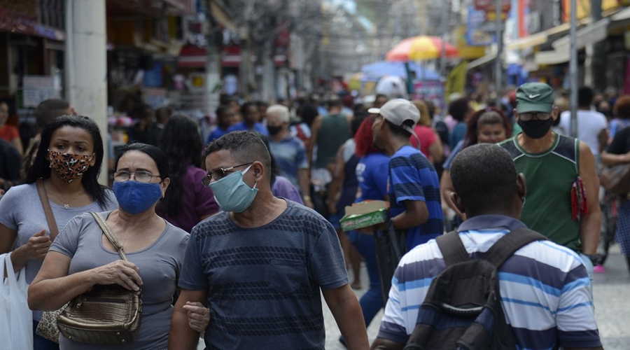 Covid-19: Brasil tem 2,4 mil novos casos e 7 mortes em 24 horas 1