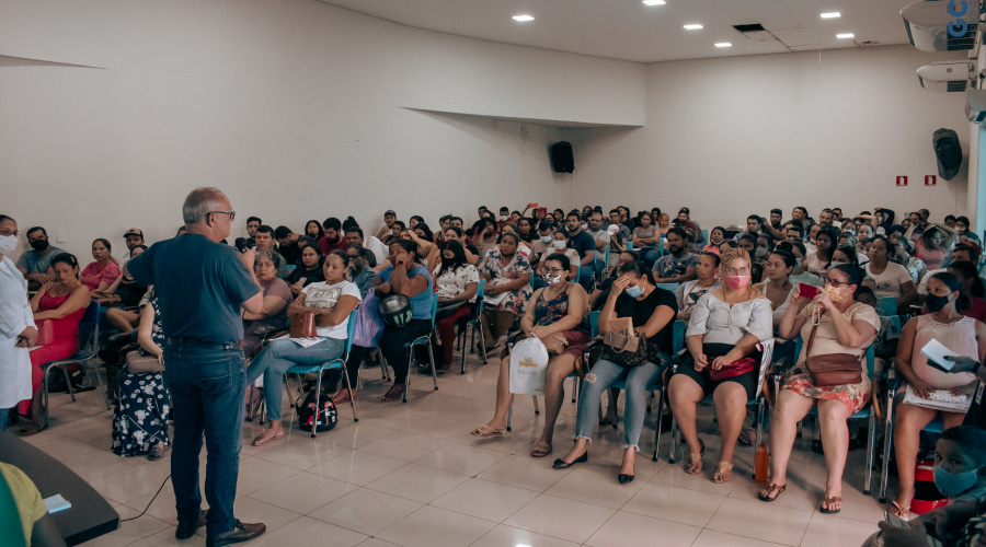 Prefeito participa de palestra e destaca importância do Município investir em programa de planejamento familiar 1