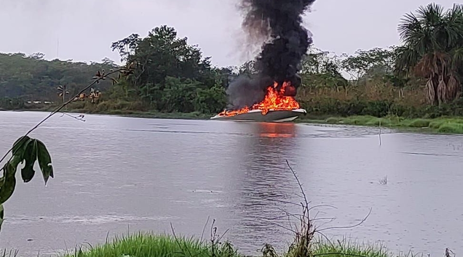 Mulher morre durante explosão de lancha e outras três pessoas ficam em estado grave 1