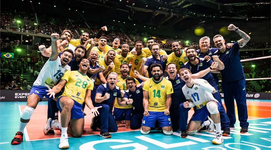 Brasil enfrenta Polônia em busca de vaga na final do Mundial de Vôlei 1