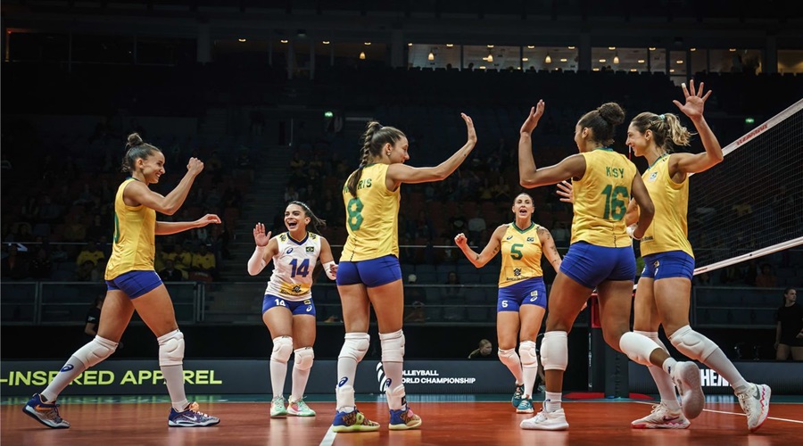 Brasil vai às quartas após virar contra Bélgica no Mundial de Vôlei 1