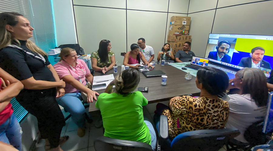 Habitação promove reunião entre moradores e o Banco do Brasil para definir entrega do Celina Bezerra 1