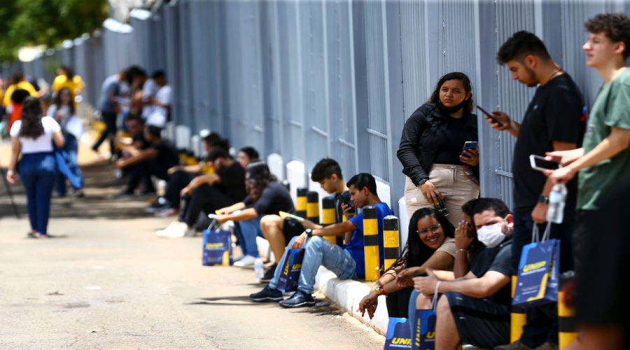 Participantes do Enem 2022 fazem hoje provas de exatas 1