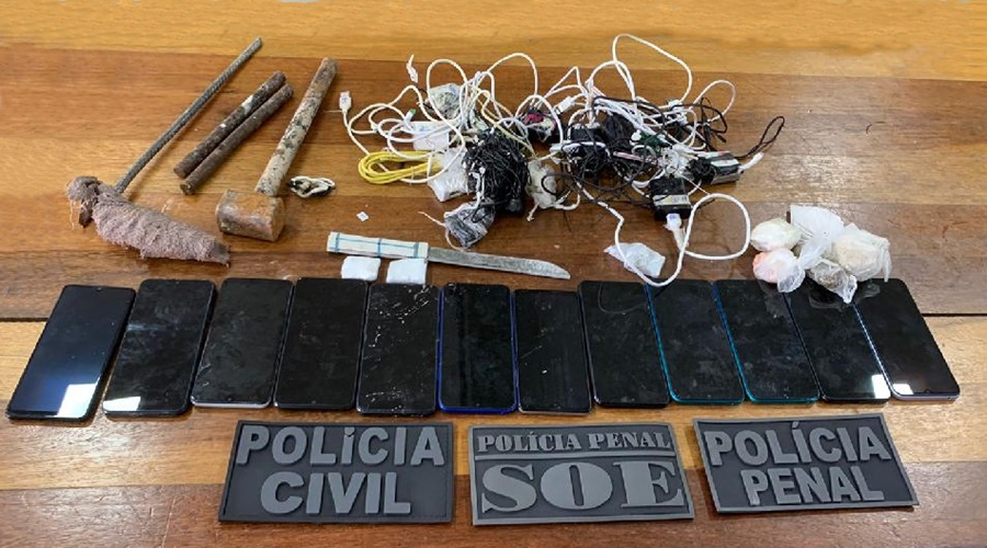 Polícia civil apreende celulares e entorpecentes durante cumprimento de mandado na PCE 1