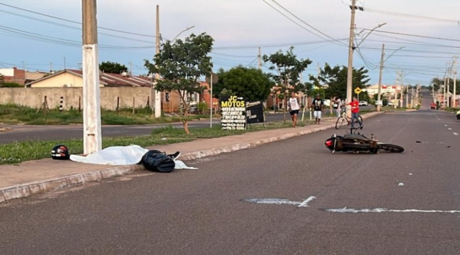 Motociclista morre após colidir em poste na avenida Rio Branco em Rondonópolis 1