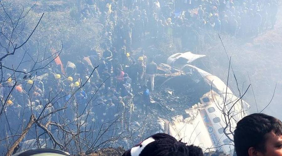 Acidente de avião no Nepal deixa pelo menos 67 pessoas mortas 1