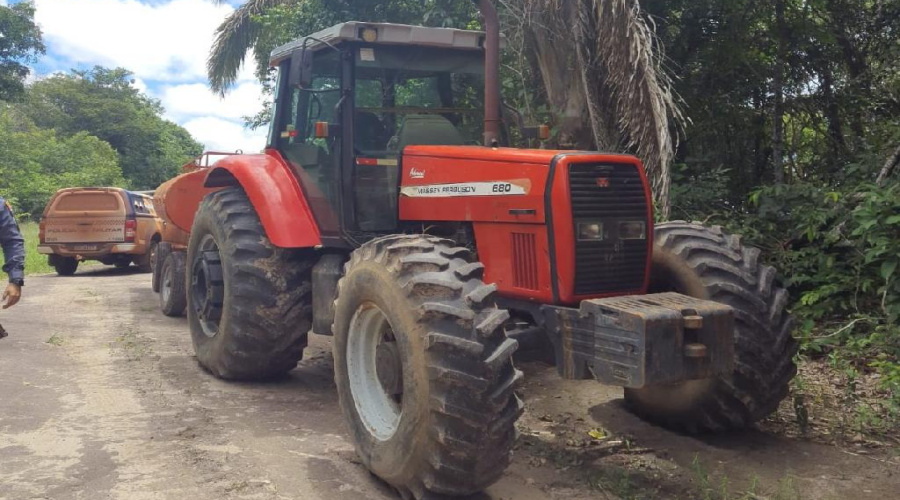 PM recupera cinco veículos de carga e prende quadrilha por roubo e receptação 1