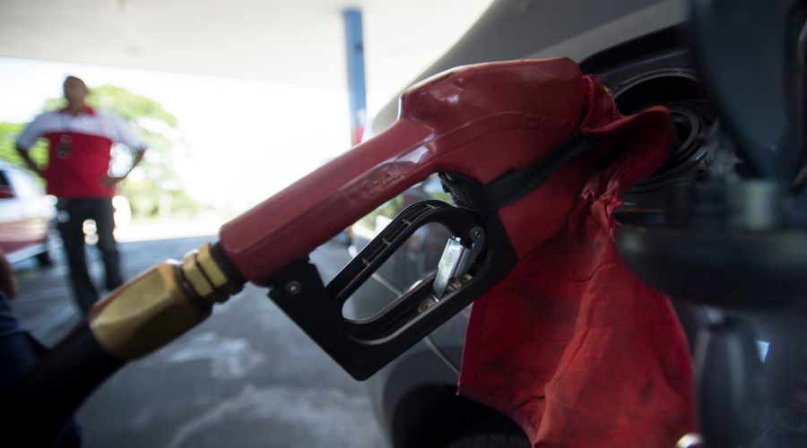 Governo dá prazo de 5 dias para denúncia de preço abusivo da gasolina 1