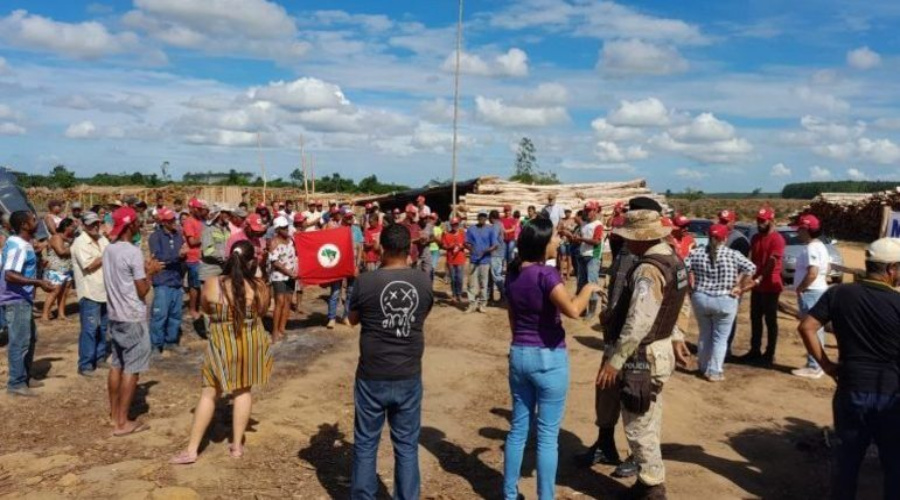 Partido Novo pede ao governo que explique invasão do MST a fazendas na Bahia 1