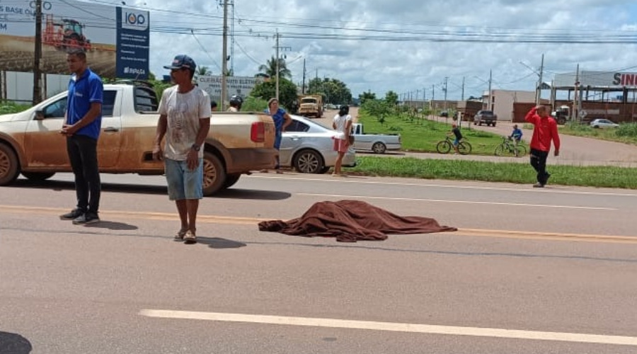 Pedestre morre ao ser atropelado quando tentava atravessar a BR 163 em MT 1