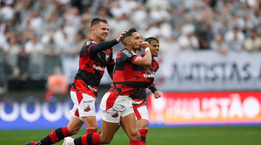 Corinthians perde para Ituano e se despede do Campeonato Paulista 1