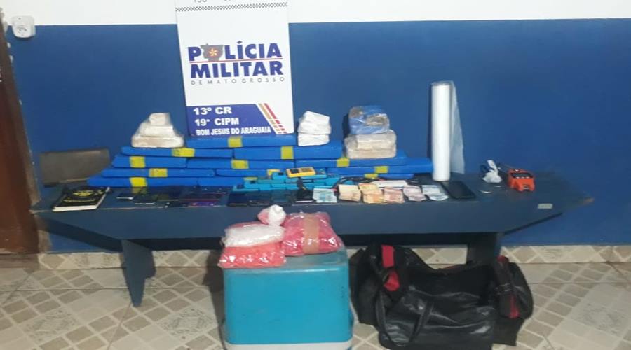 PM prende individuo pelo crime de tráfico de drogas e apreende cerca de 18 Kg de entorpecentes 1