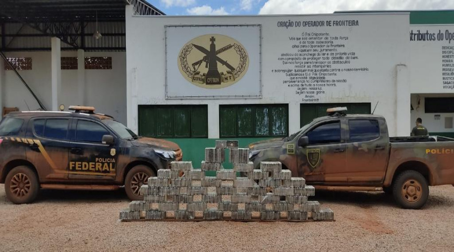 Força-tarefa do Gefron apreende 450 kg de cloridrato de cocaína 1