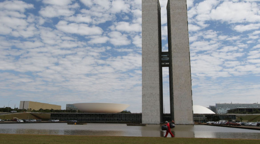 Congresso aprova reajuste para servidores e piso da enfermagem 1