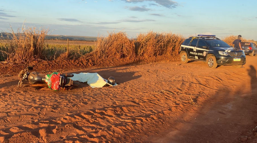 Condutor de moto morre após perder o controle e cair na estrada do Carimã 1