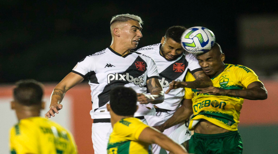 Vasco vence Cuiabá com gol de pênalti e ‘respira’ no Brasileirão 1