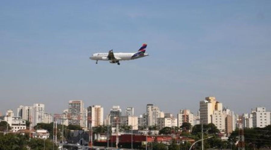 Passagens aéreas sobem 10,70% e causam o maior impacto nos gastos com transportes em junho 1