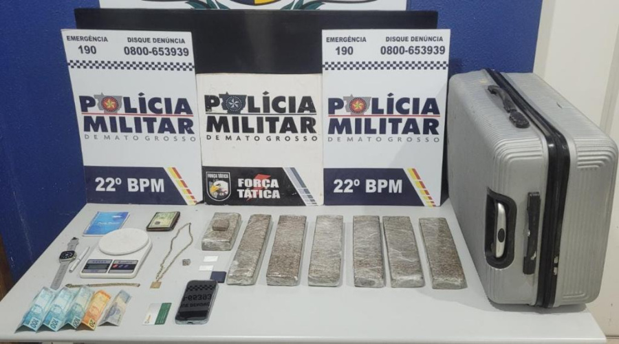 PM prende homem que comercializava drogas em tabacaria e apreende tabletes de maconha no interior de MT 1