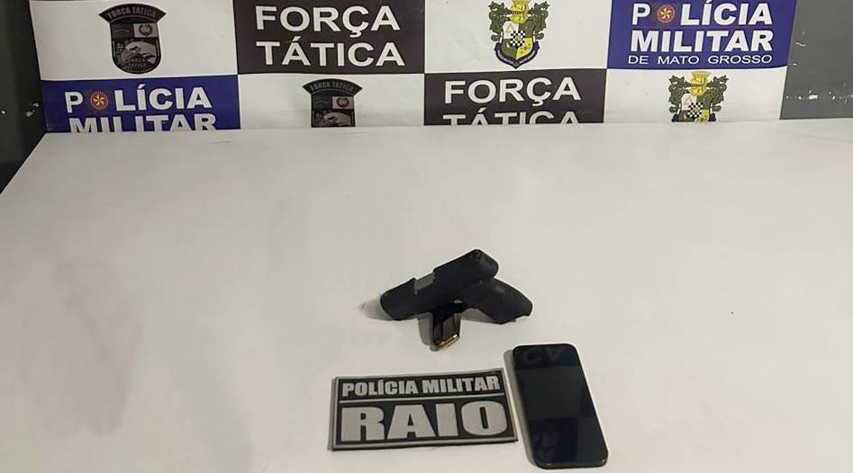 Advogado com pistola 9 mm na cintura dentro de igreja é detido por porte ilegal 1