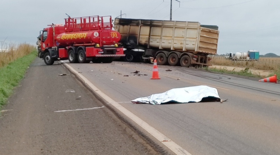 Colisão entre caminhão e moto de alta cilindrada deixa motociclista morto entre Campo Verde e Primavera do Leste 1