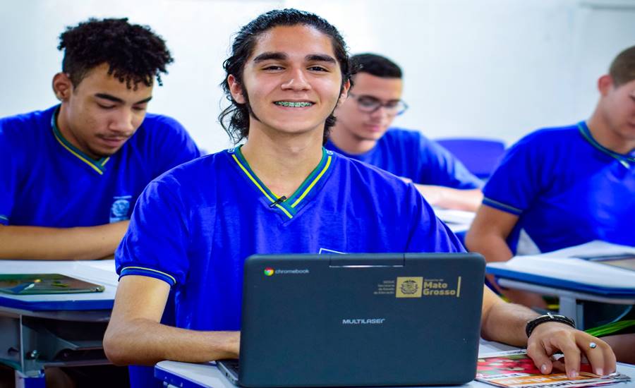 Seduc orienta estudantes a conferirem locais de prova e cartão de confirmação do Enem 2023 1