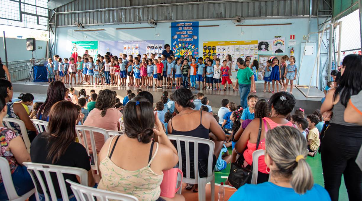 EMEI Elaine Aparecida de Oliveira Lopes realiza a culminância do Projeto Consciência Negra na Escola 1