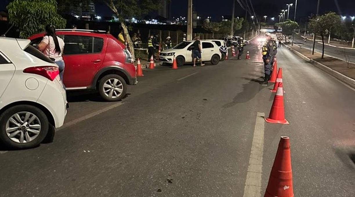 Blitz da Lei Seca na Avenida Miguel Sutil flagra 11 motoristas dirigindo embriagados 1