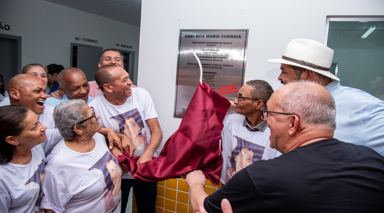 Alegria e emoção marcaram inauguração do CMEI - Rita Maria Correia 1