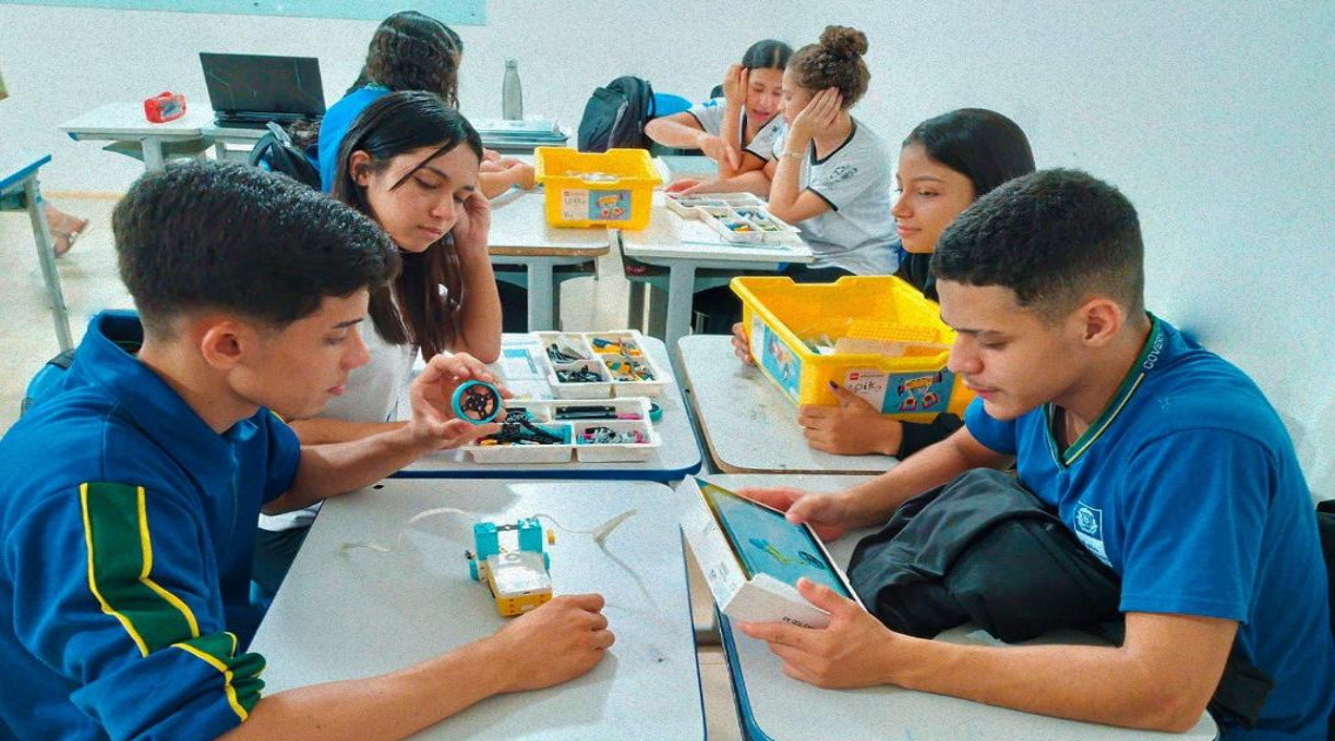 Robótica educacional impulsiona aprendizagem nas escolas da Rede Estadual de Ensino 1