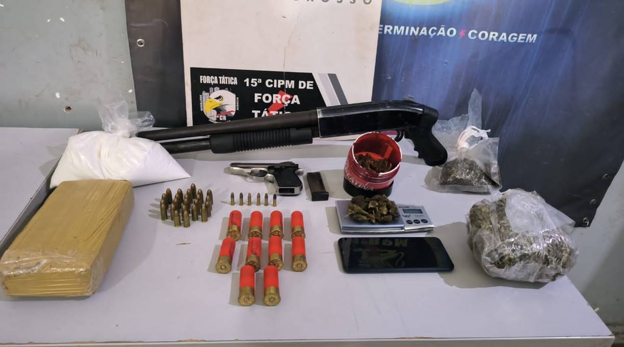 Força Tática prende homem com armas de fogo e tabletes de drogas 1