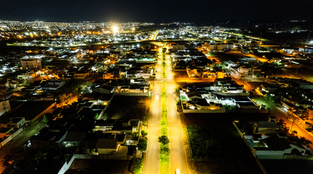 Sinfra dá sequência a projeto de modernização da iluminação, que passará a ser de LED em toda a Rondonópolis 1