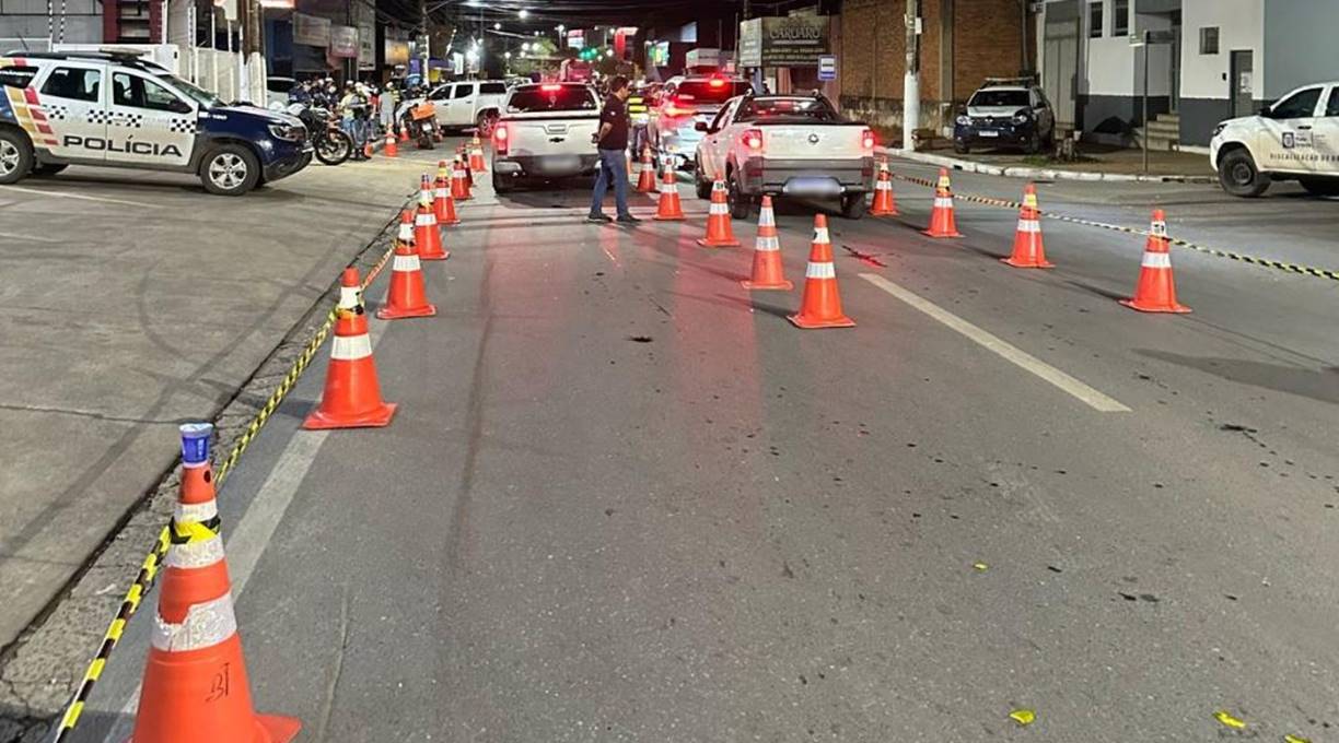 Fiscalização da Lei Seca prende motoristas com carro roubado, drogas e mandado de prisão em aberto 1