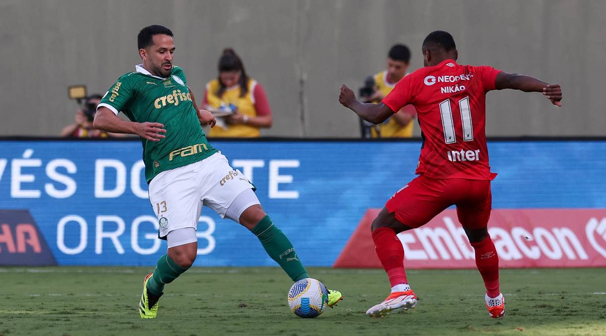 Athletico-PR faz 2 a 0 no Palmeiras e retoma liderança do Brasileirão 1