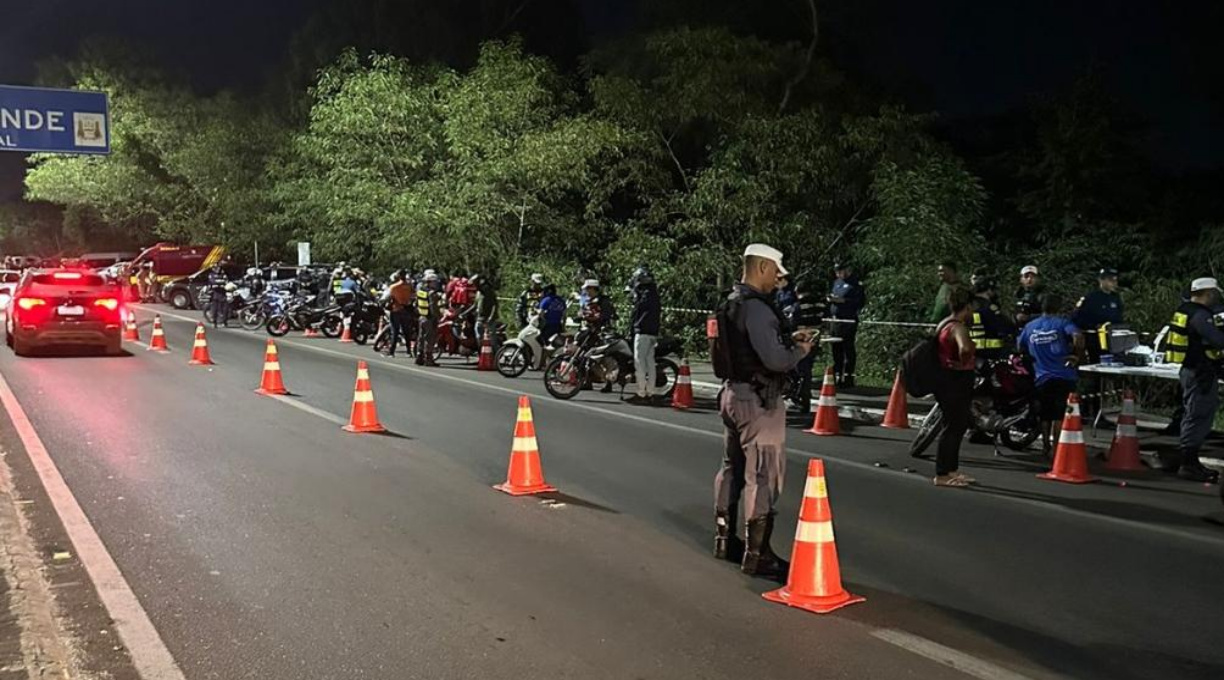 Em Operação Lei Seca, agentes aplicam 85 multas e removem 50 motocicletas em Várzea Grande 1