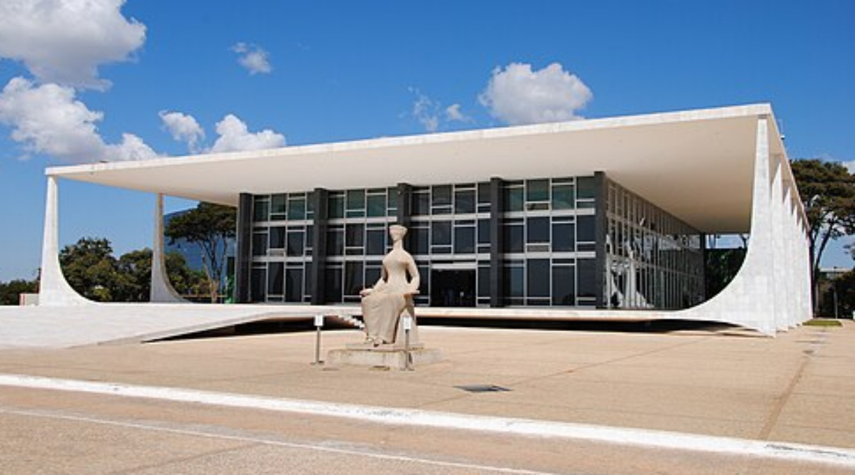 STF rejeita recurso de mulher trans barrada em banheiro de shopping 1