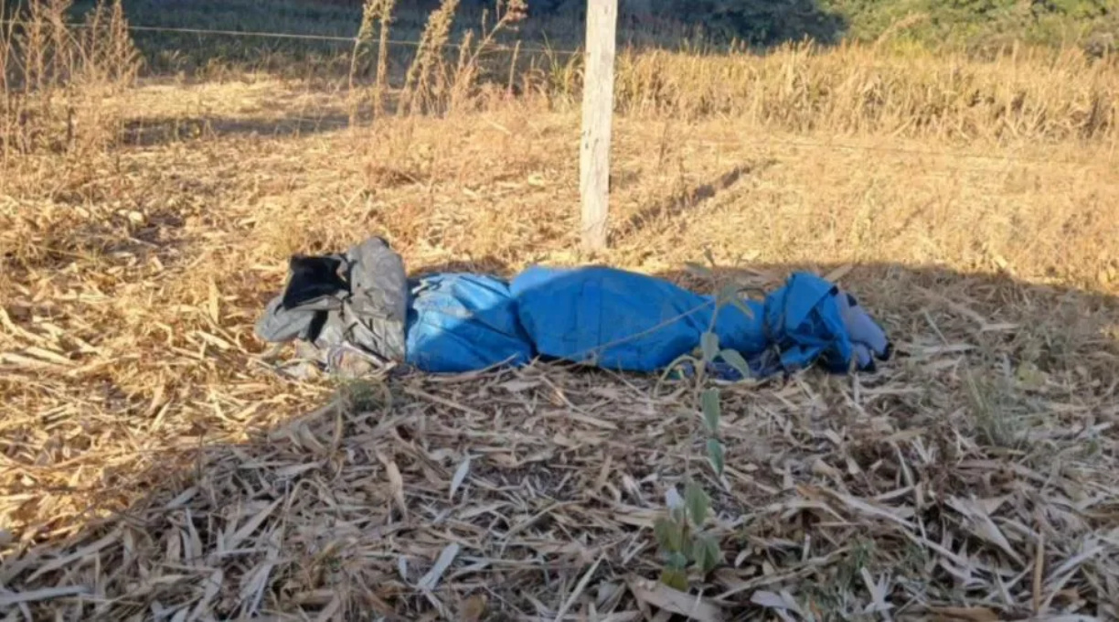 Cadáver com várias perfurações de faca, enrolado em uma lona é encontrado em região rural de Vila Bela da Santíssima Trindade 1