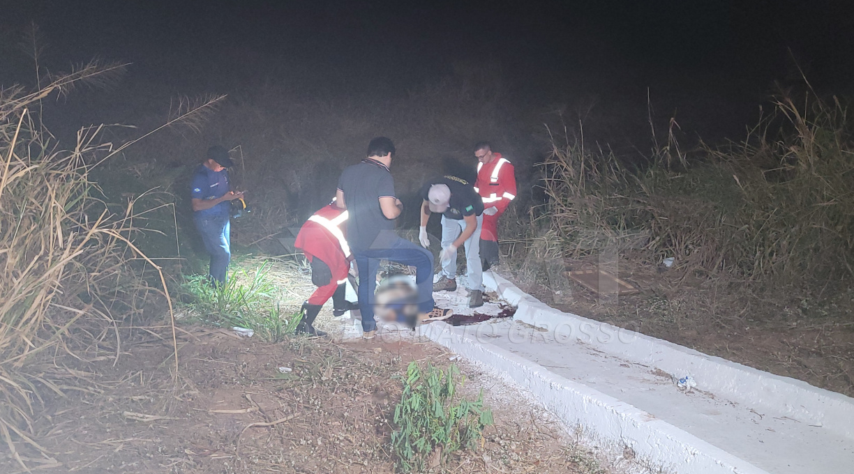 Pedestre morre ao ser atropelado e arremessado em uma ribanceira na MT-130, em Rondonópolis 1