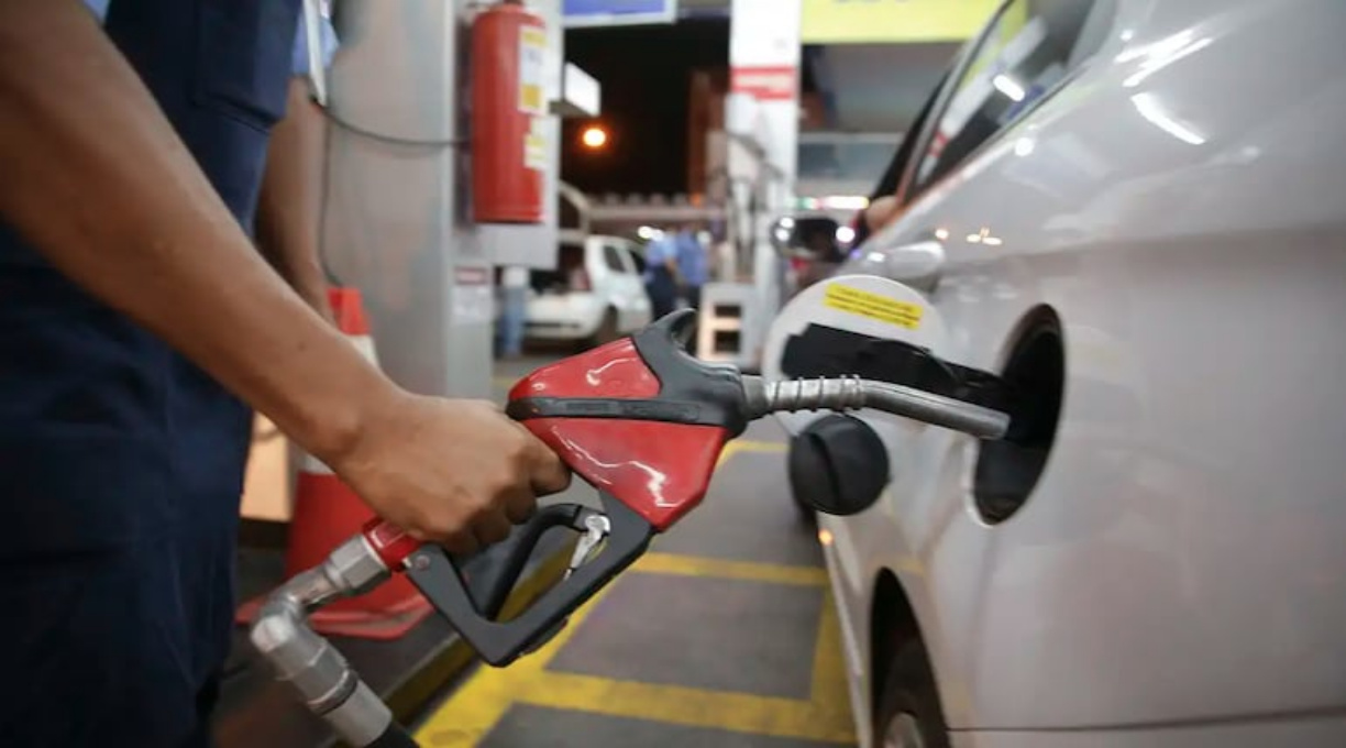 Etanol continua mais competitivo em relação à gasolina em 7 estados e no DF, informa ANP 1