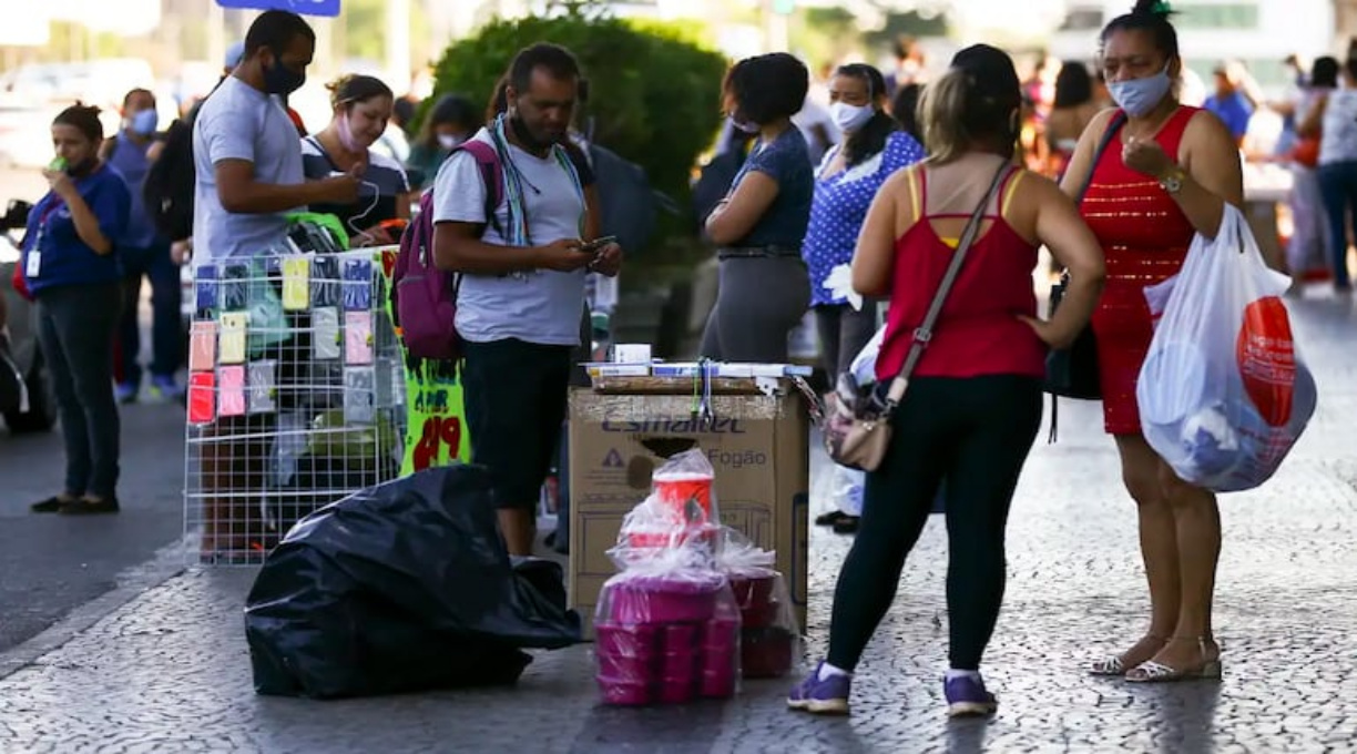 Alimento e energia mais caros fazem inflação para pobres ser o triplo da dos ricos, diz Ipea 1