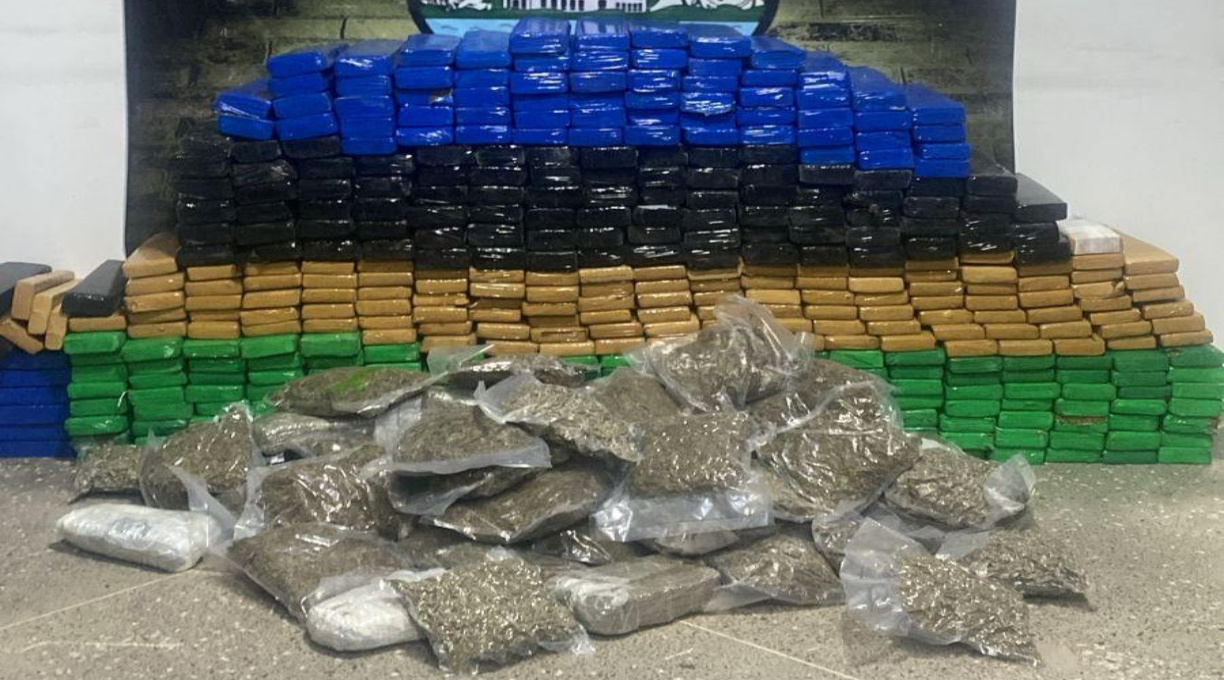 Polícia Militar apreende 484 quilos de maconha em Santo Antônio de Leverger 2