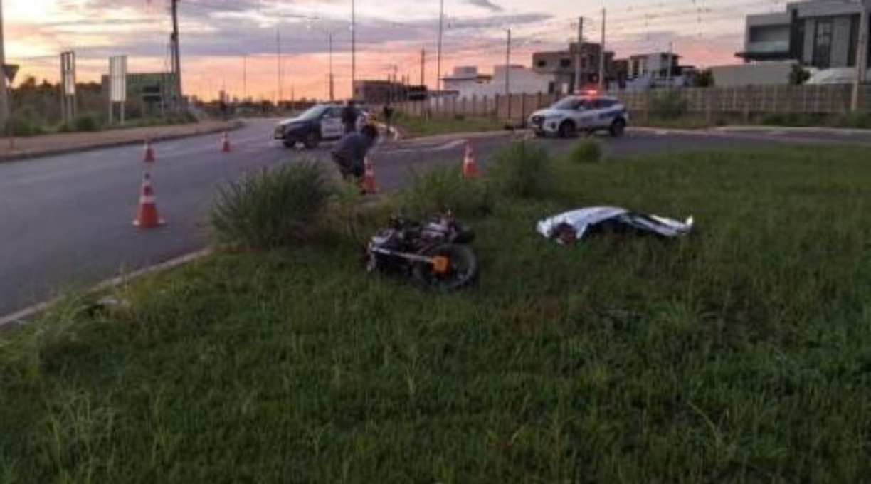 Motociclista morre após perder o controle e colidir com um canteiro na MT-010, em Cuiabá 1