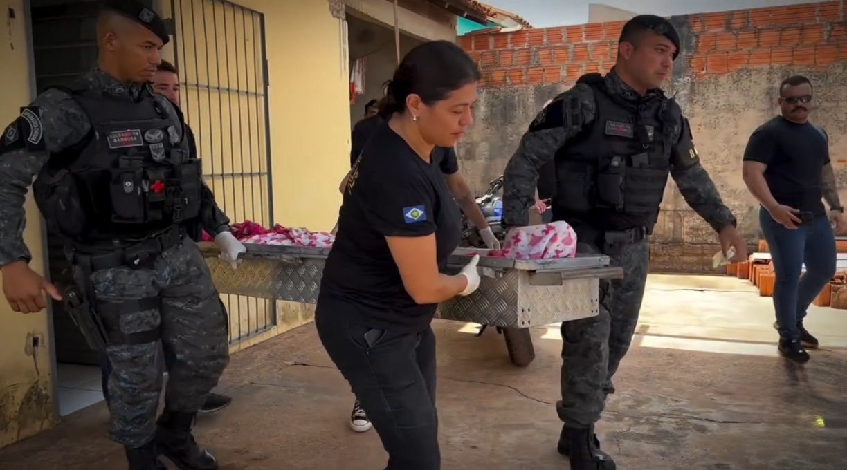 Dupla rouba moto na capital, Cuiabá, e, na fuga, um deles morre em confronto com a ROTAM 1