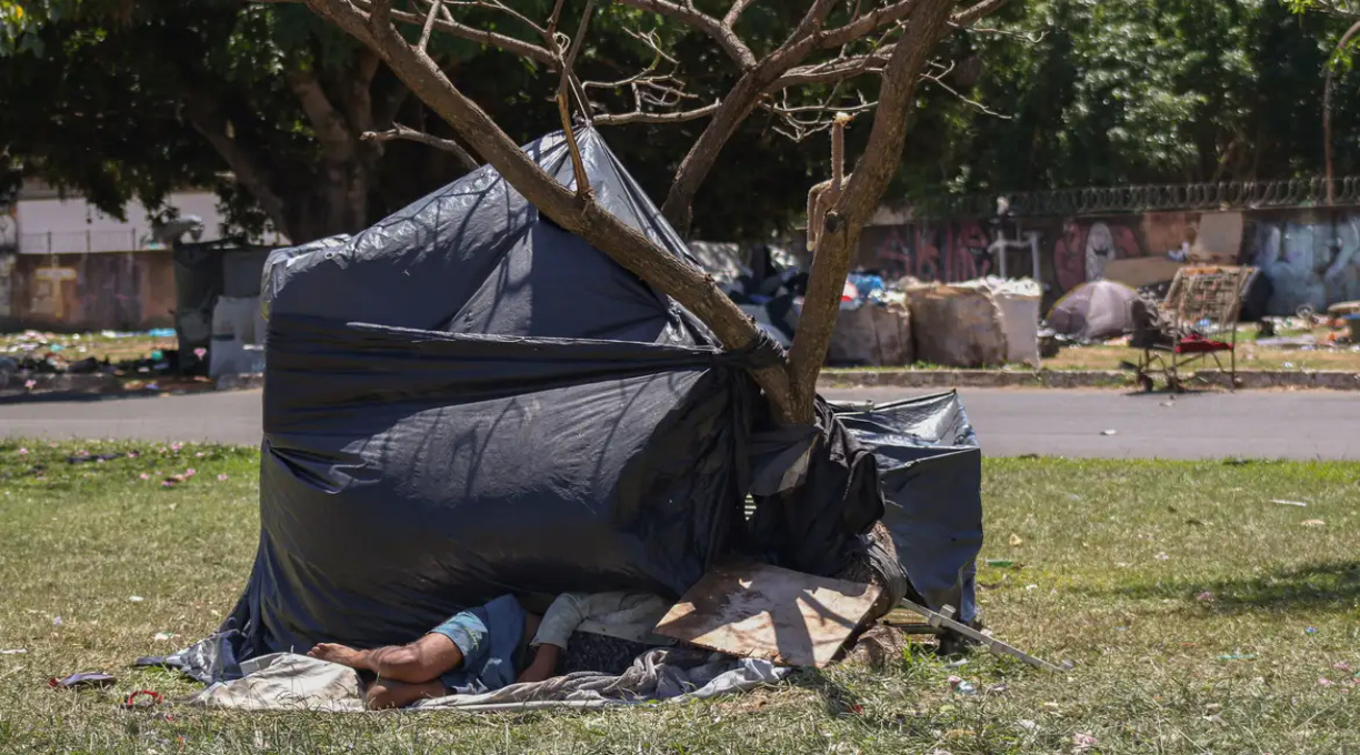 Aumenta em 25% o número de pessoas em situação de rua no país 1